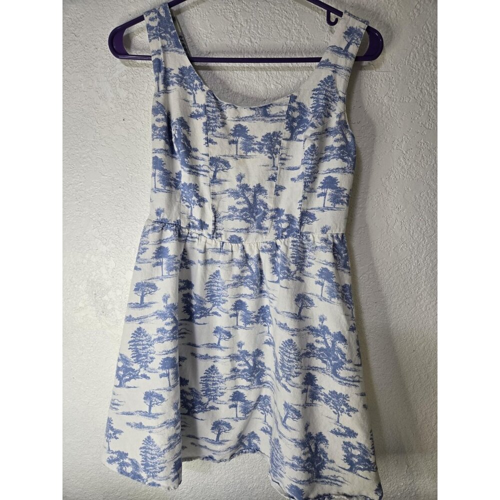 Sincerely Jules Shirt Womens Medium Blue White Toile Sleeveless Smocked Sundress